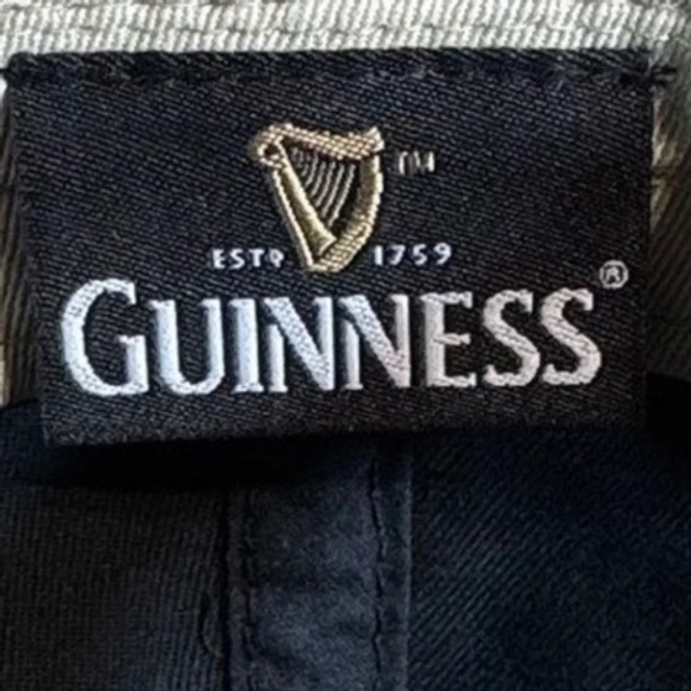 Guinness Baseball Cap OSFM Black St James Gate Dublin Harp Snapback‎ Hat